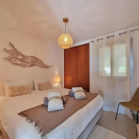 Bayview By Nras Apartament