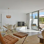 Διαμέρισμα Bayview By Nras *